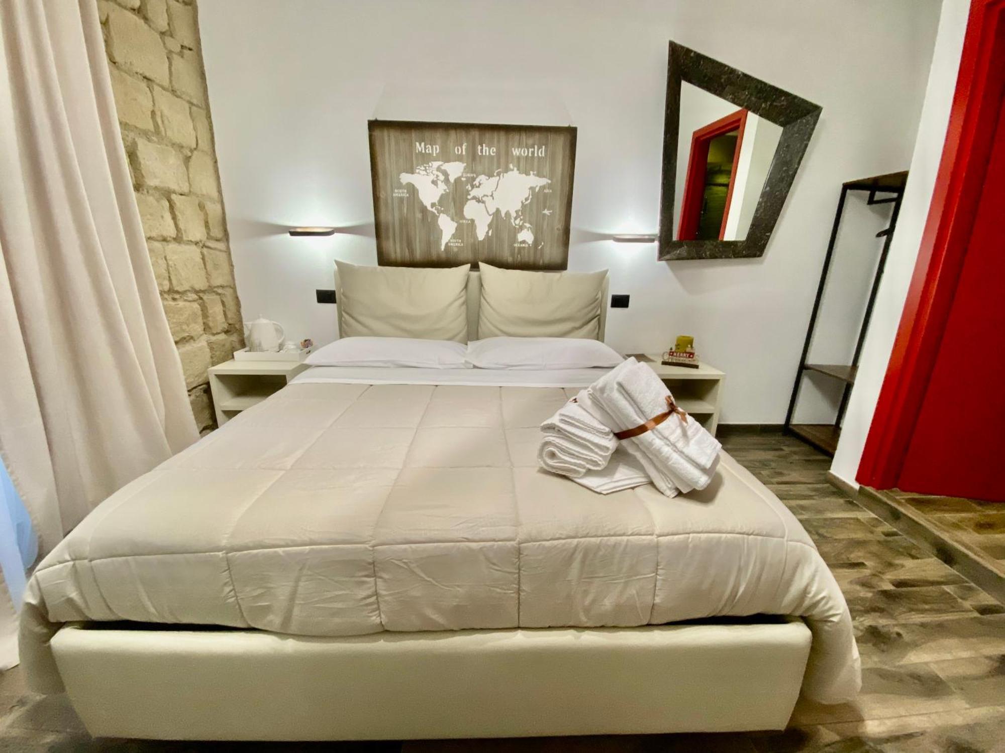 ساليرنو Holiday Guesthouse الغرفة الصورة