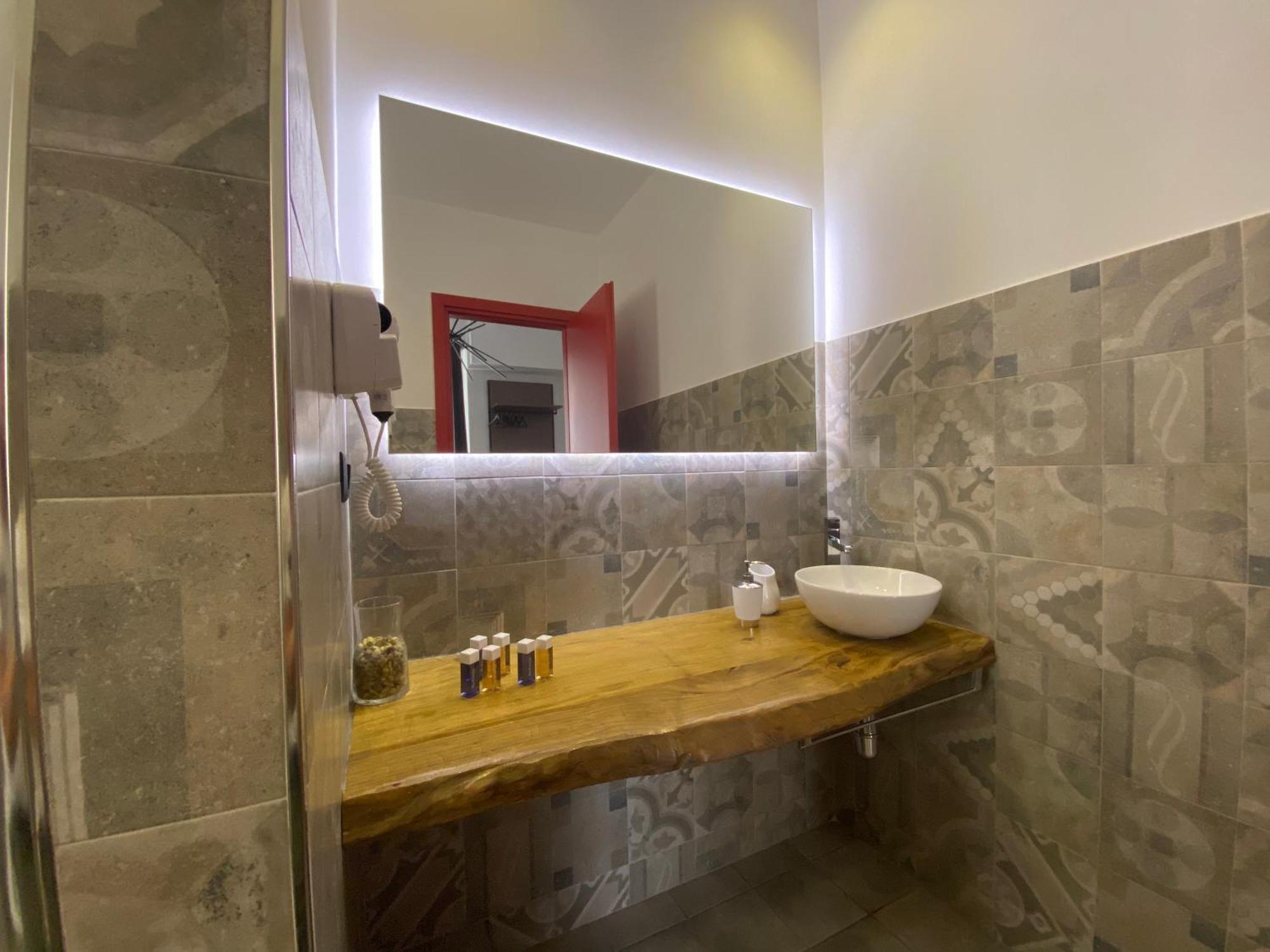 ساليرنو Holiday Guesthouse الغرفة الصورة